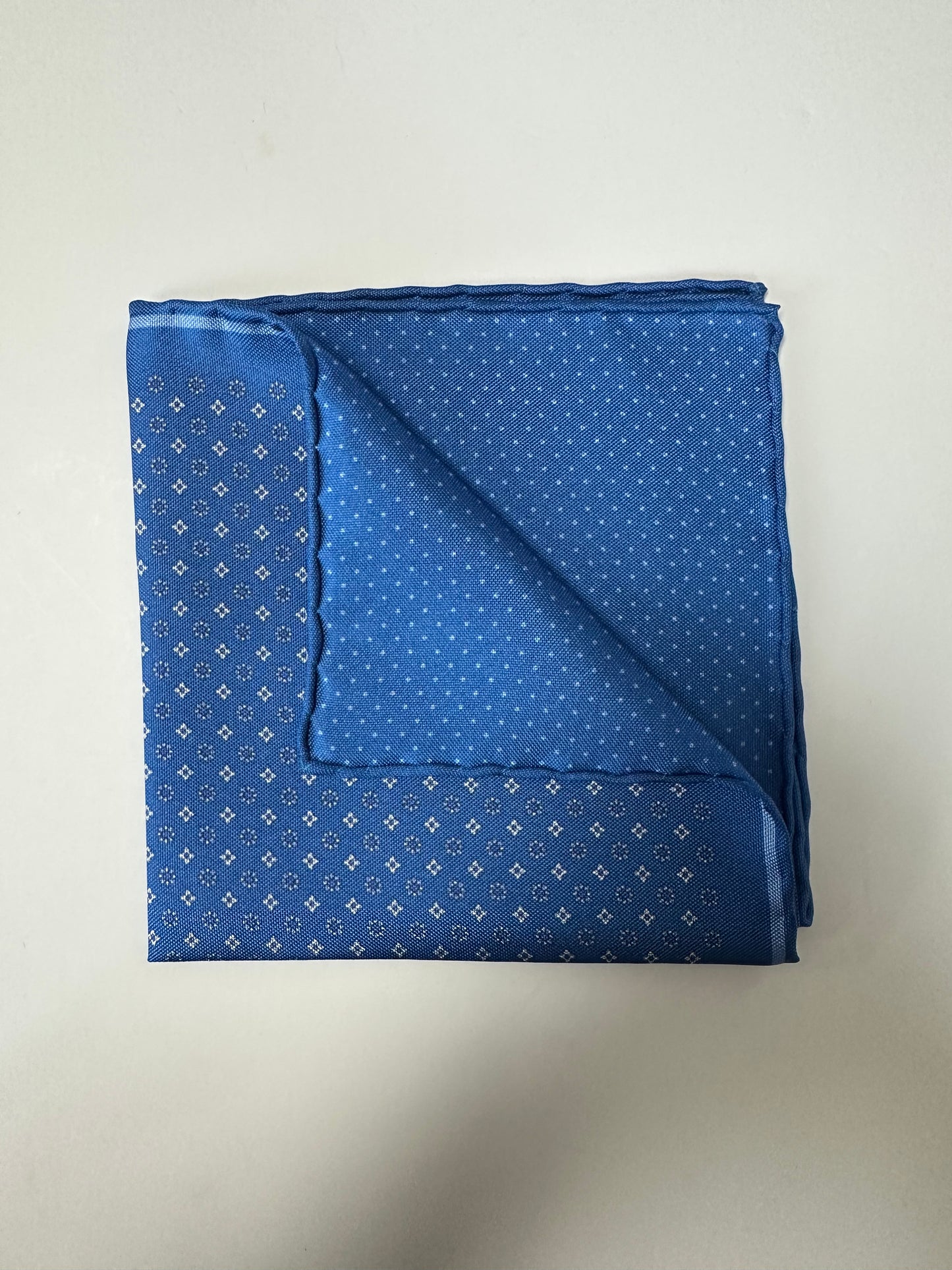 David Donahue Pocket Square - Blue Diamonds/Dots