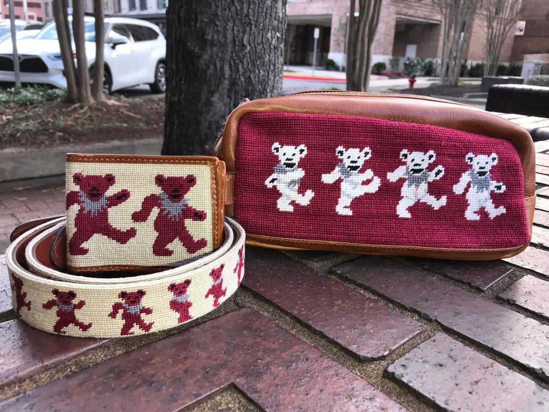 Smathers & Branson Toiletry Bag- Dancing Bears (Crimson)