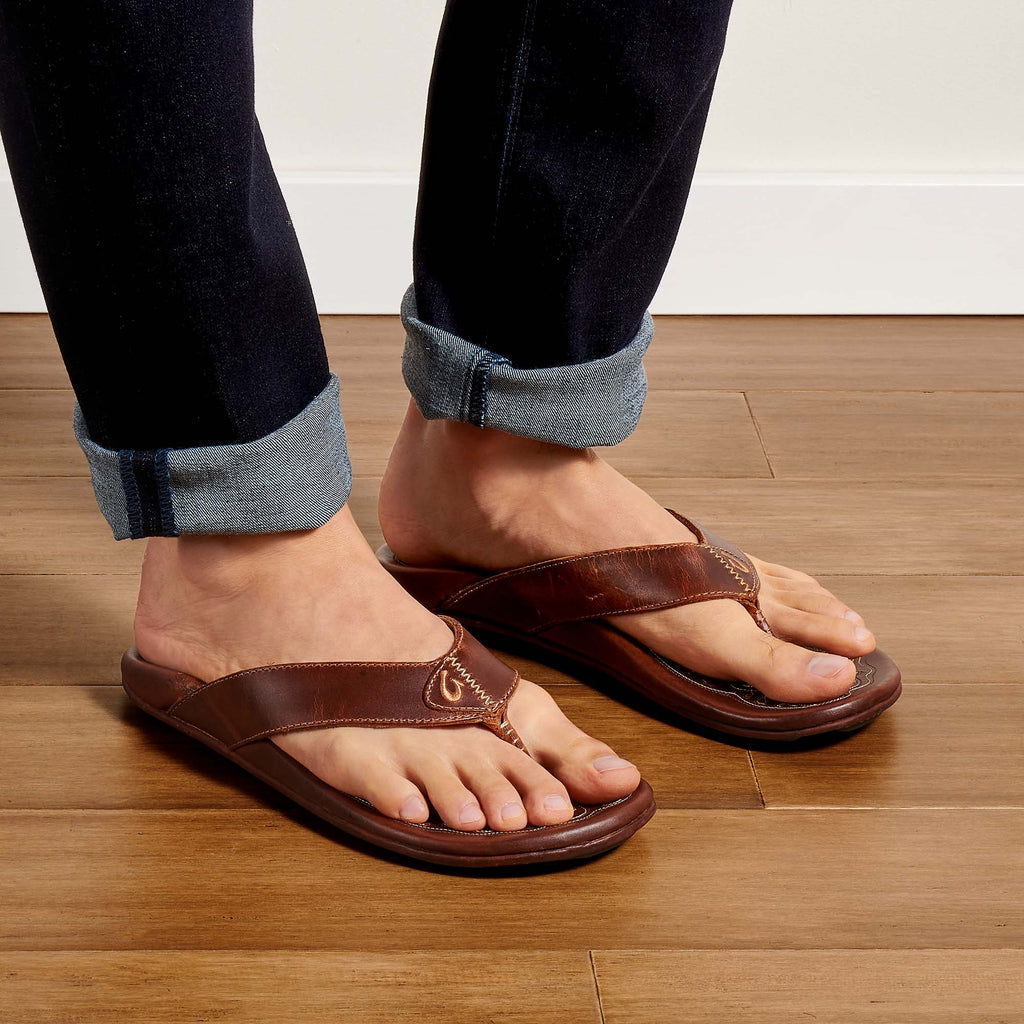 OluKai Mekila Men's Leather Beach Sandals