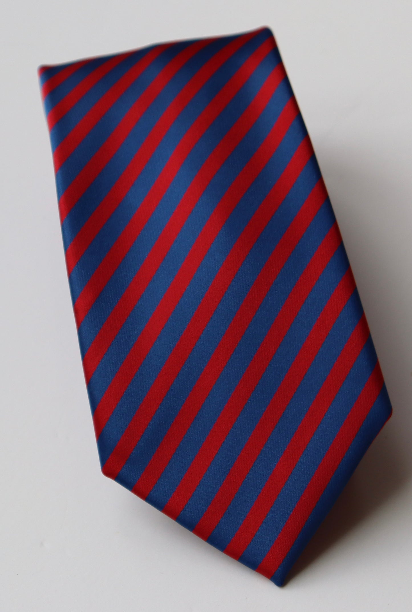 The Shirt Shop Tie - Navy/Red Stripe